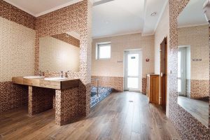 Wet sauna — plunge pool